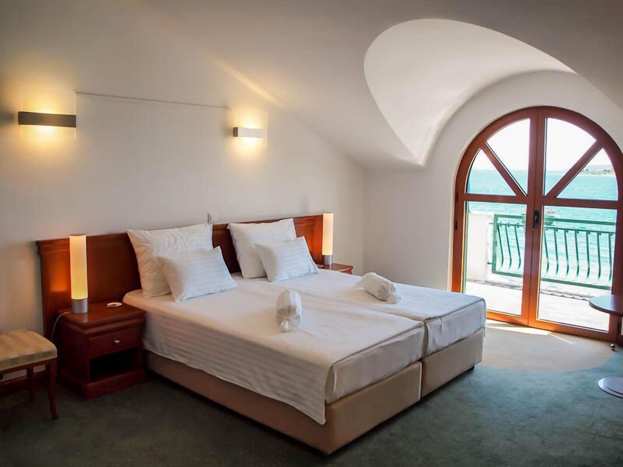 Hotel Villa Radin Vodice Exterior foto
