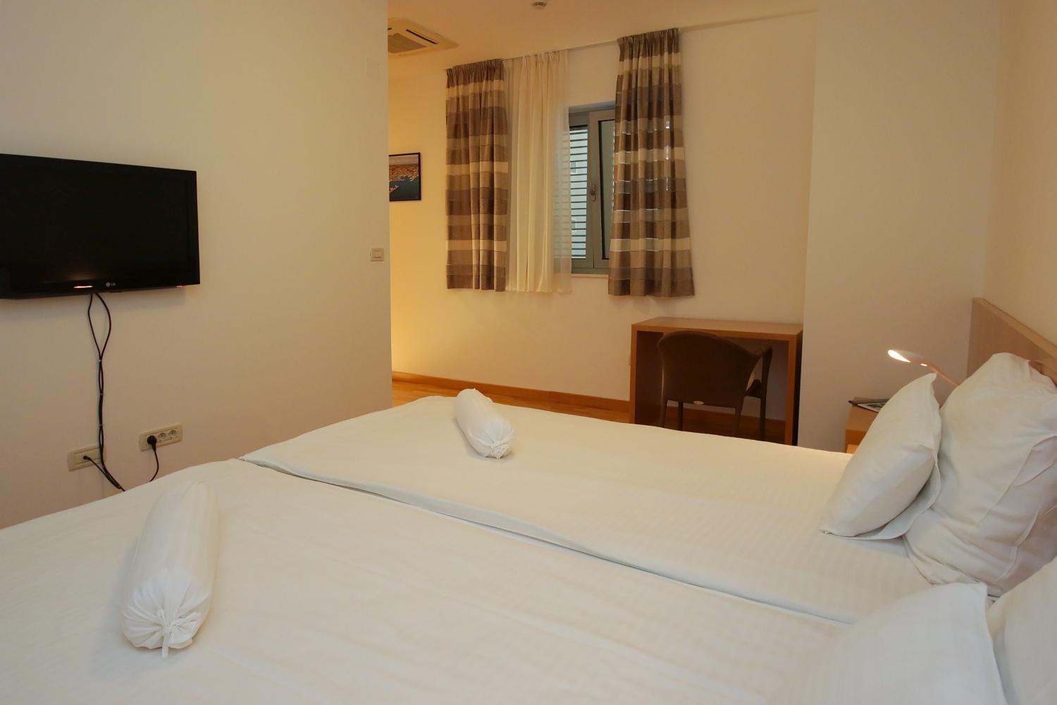 Hotel Villa Radin Vodice Exterior foto